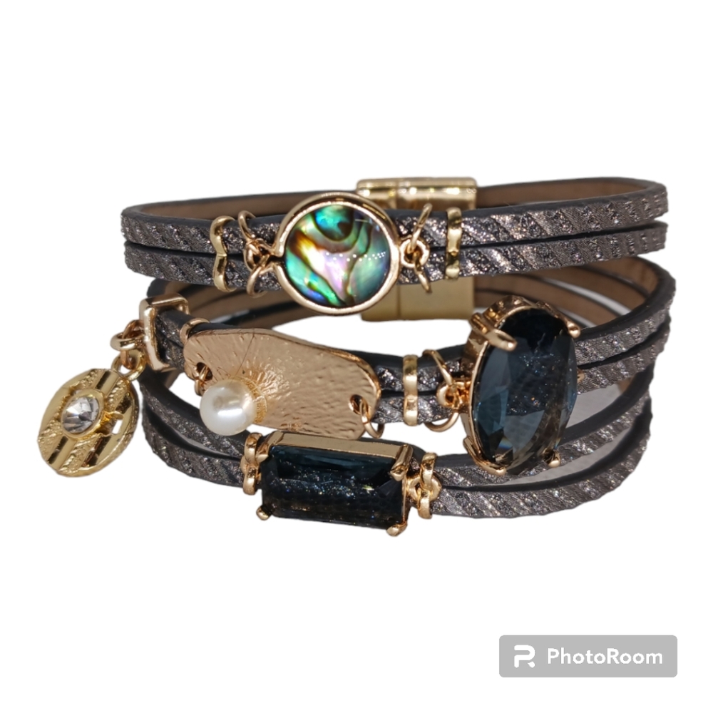 Leather & Glass stone bracelet with gold wing and pearl magnetic clasp